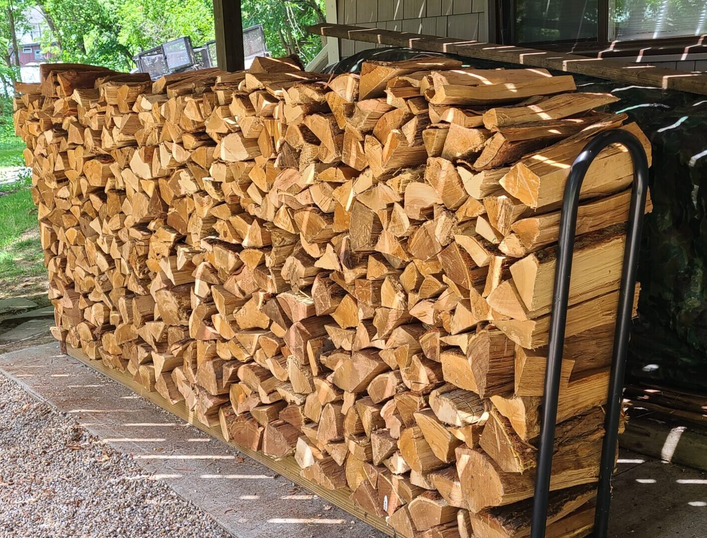 Kiln Dried Firewood For Sale - Quality Hardwood -Hartman Hill